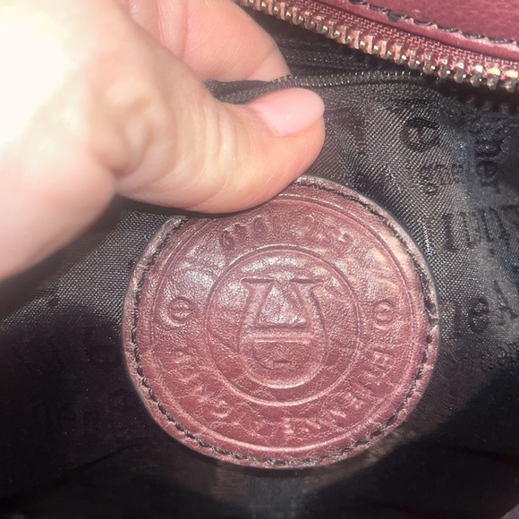 Etienne Aigner plum leather crossbody bag in preowned condition/ OS - Picture 5 of 6